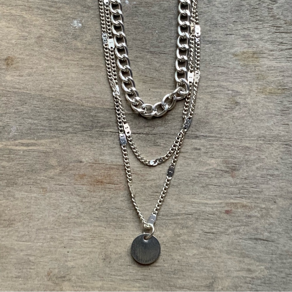 Necklace Bundle - Picture 6 of 10